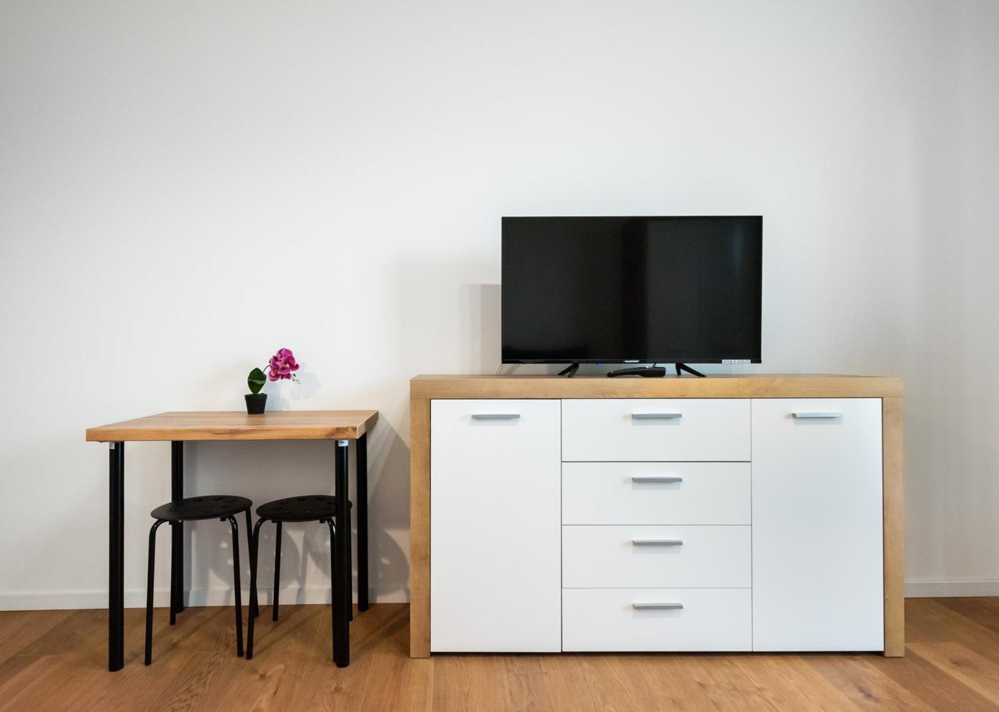 Hohome Comfy Apartments Varšava Exteriér fotografie